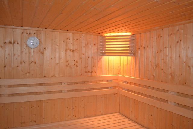 Solárko a sauna: Tajná kombinace pro dokonalé tělo?