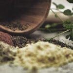 Helios Herb samoopalovací sprej recenze: Rychlá aplikace s bylinnou péčí