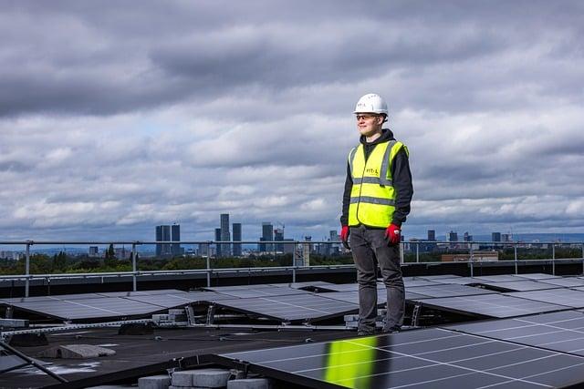 Proč je důležité dodržovat bezpečnostní doporučení při používání solária a jak minimalizovat⁣ rizika spojená s UV zářením?