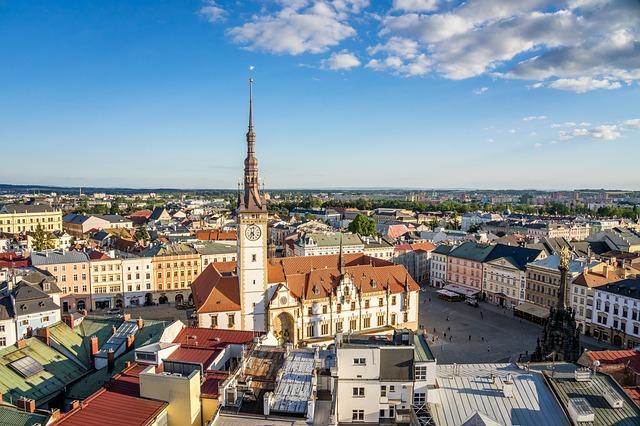 Jaká jsou možná rizika spojená s levnými solárii v Olomouci?