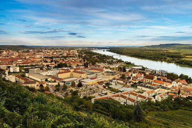 Zkušenosti s používáním Lavera Opalovacího krému: Lehký, rychle se vstřebávající ‍produkt